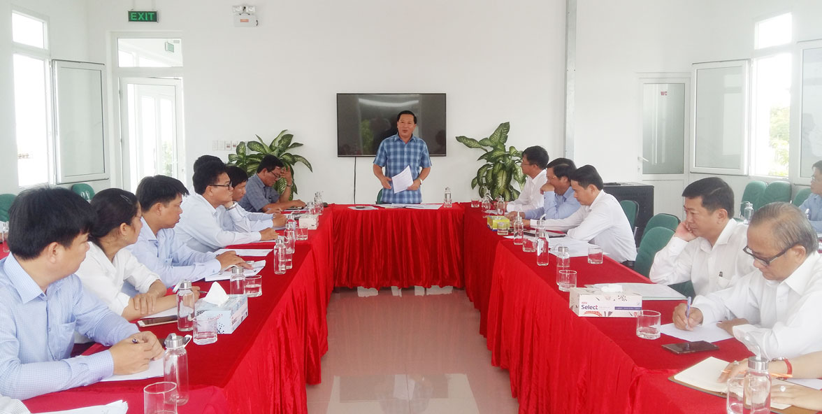 Phó Chủ tịch UBND tỉnh - Nguyễn Văn Út phát biểu tại buổi làm việc