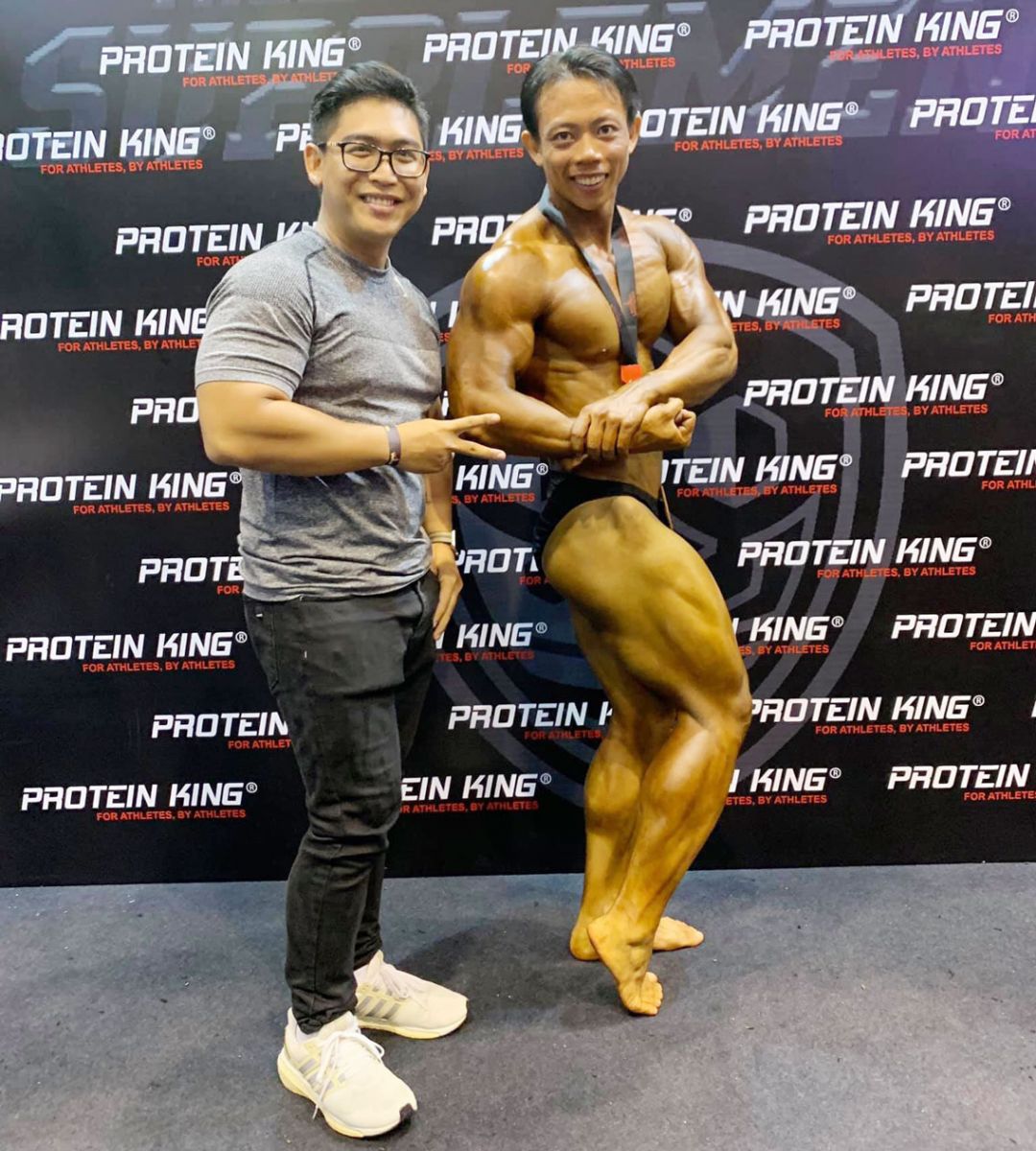 Anh Nguyễn Hữu Lộc (bìa phải) tại Muscle Contest Vietnam 2019