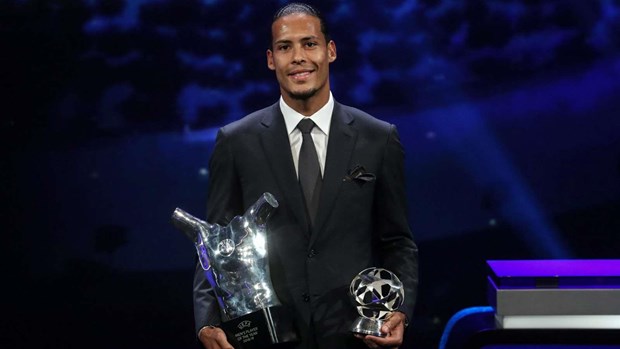 Van Dijk xuất sắc nhất năm, Barca, Juve vào 2 bảng tử thần