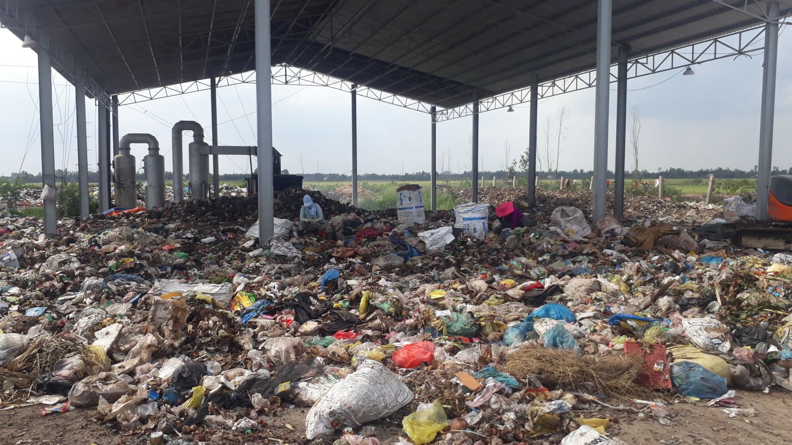 Tân Hưng: Ô nhiễm môi trường khu vực xử lý rác thải - Báo Long An ...