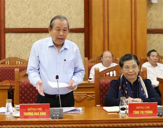 Tổng Bí thư, Chủ tịch nước chủ trì họp Tiểu ban Văn kiện Đại hội Đảng Ủy viên Bộ Chính trị, Phó Thủ tướng Chính phủ Trương Hòa Bình phát biểu tại cuộc họp. (Ảnh: Phương Hoa/TTXVN)