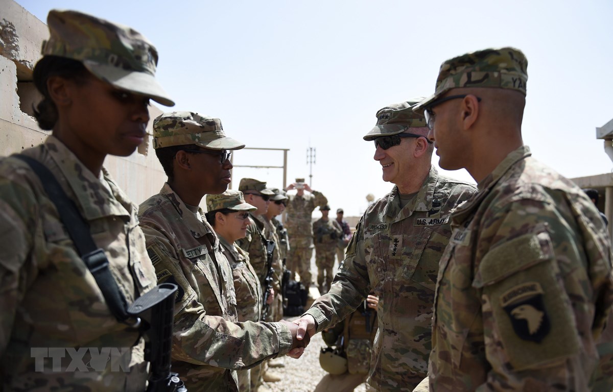 Binh sỹ Mỹ tại căn cứ quân sự ở Lashkar Gah, tỉnh Helmand, Afghanistan, ngày 29/4/2017. (Ảnh: AFP/TTXVN)
