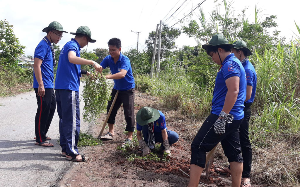 Tuyến đường Đặng Ngọc Sương được  xã Hướng Thọ Phú chọn xây dựng tuyến đường văn hóa, nông thôn mới