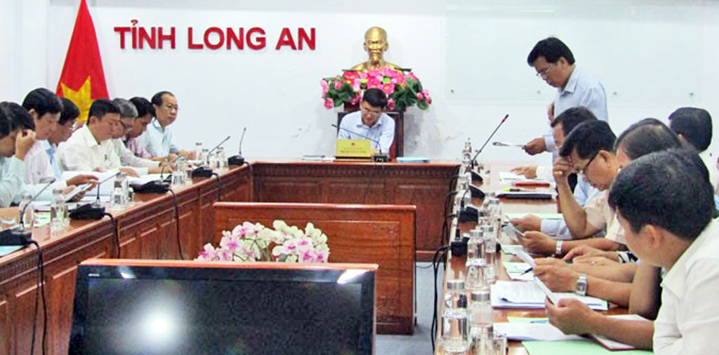 Tan An City agreed to recognize completion of new-style rural construction Long An Provincial People's Committee holds a meeting with members of Steering Committee of New-style Rural Construction Program to discuss, vote and propose to consider and recognize Tan An City to complete the task of building new-style rural.