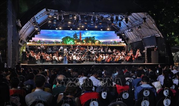At the concert (Photo: VNA)