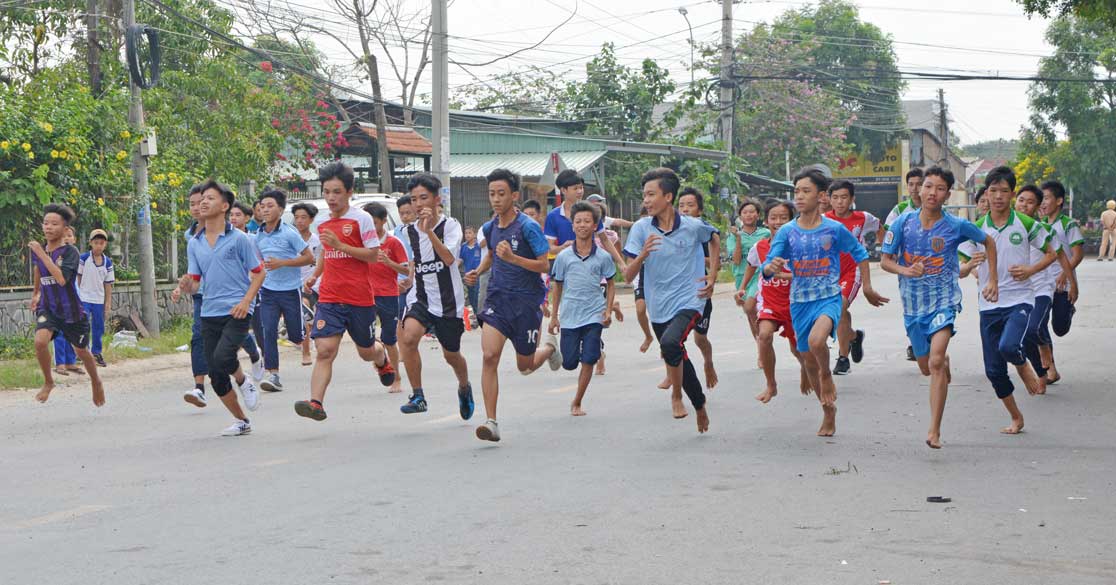 Cần Giuộc tổ chức giải Điền kinh học sinh năm 2019