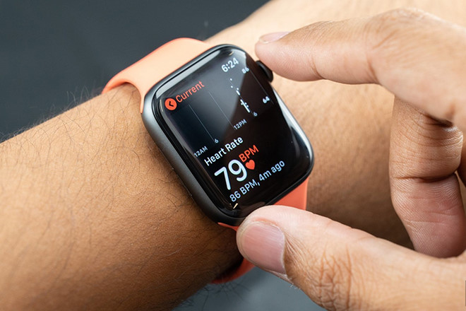 Watch Series 4 vẫn là chiếc smartwatch được đánh giá cao của Apple. Ảnh chụp màn hình Engadget