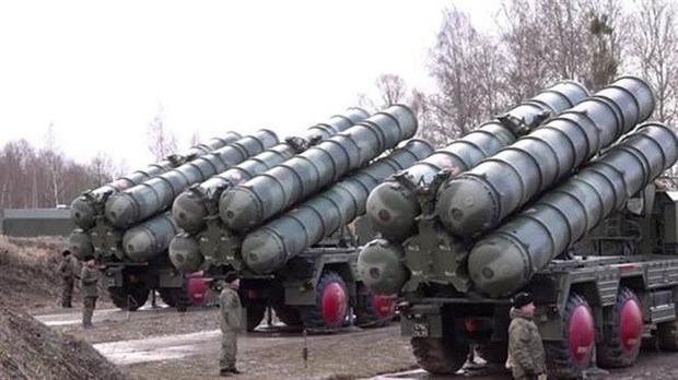 Hệ thống tên lửa S-400 của Nga. (Ảnh: Almasdar News/TTXVN)