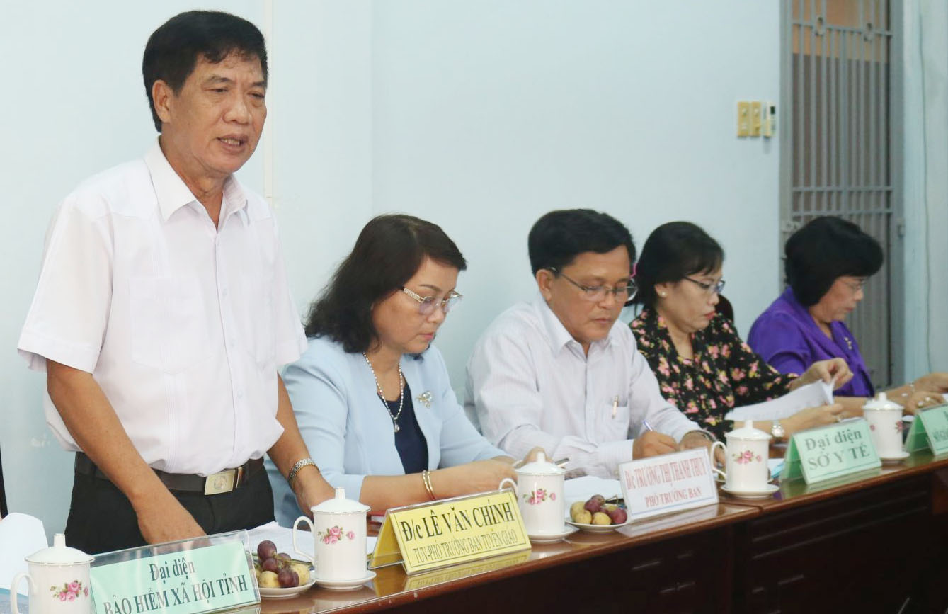 Tỉnh ủy viên, Phó trưởng Ban Tuyên giáo Tỉnh ủy - Lê Văn Chính nêu 5 kiến nghị, đề xuất để công tác tuyên truyền về BHXH, BHYT đạt kết quả