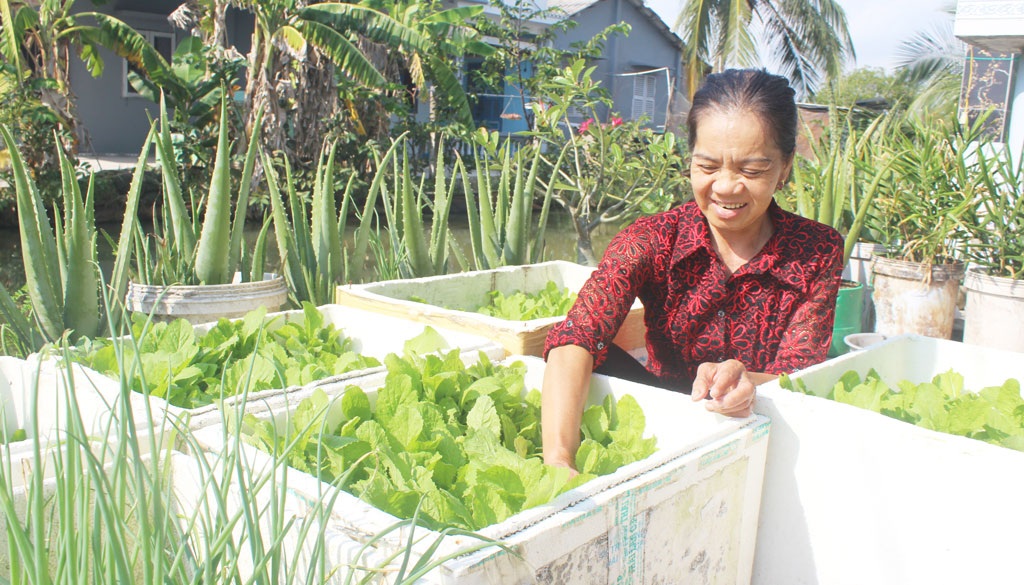 Gia đình bà Nguyễn Thị Thu thoát nghèo, xây dựng được ngôi nhà tường khang trang