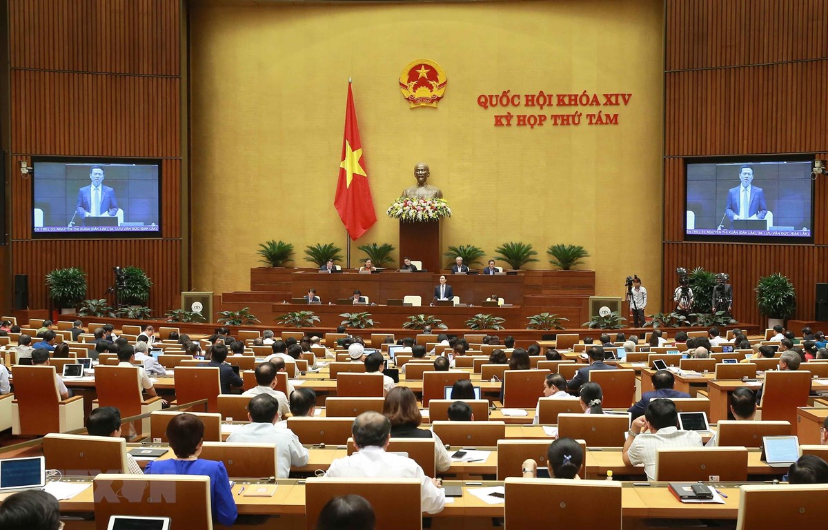 75 triệu dữ liệu của người dân đã được đưa lên hệ thống Bộ trưởng Bộ Thông tin và Truyền thông Nguyễn Mạnh Hùng trả lời chất vấn của các đại biểu Quốc hội. (Ảnh: Doãn Tấn/TTXVN)