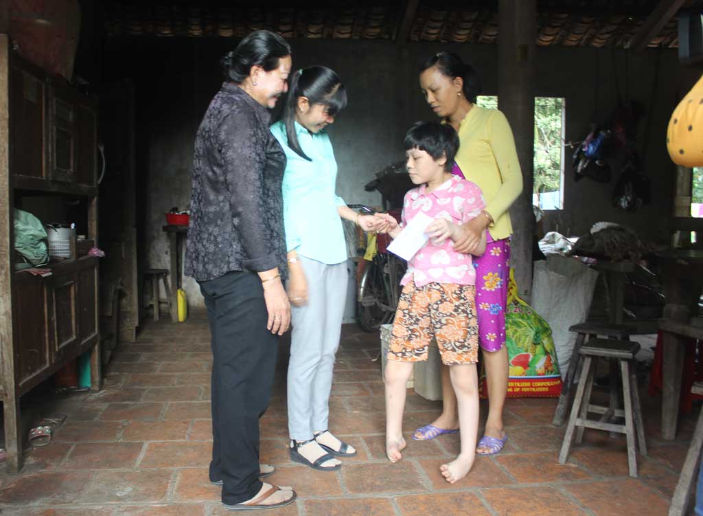 Chăm sóc, bảo vệ để trẻ em phát triển toàn diện