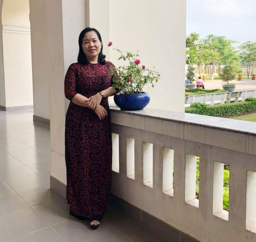 Cô Nguyễn Phan Dạ Thảo - Tổ trưởng tổ Tiếng Anh, Trường THPT Hậu Nghĩa