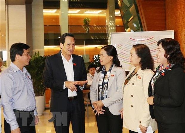 Hoàn thiện hệ thống văn bản về phòng, chống thiên tai và đê điều