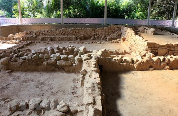 Hố khai quật tại khu di tích Óc Eo-Ba Thê, huyện Thoại Sơn, tỉnh An Giang. (Ảnh: Công Mạo/TTXVN)