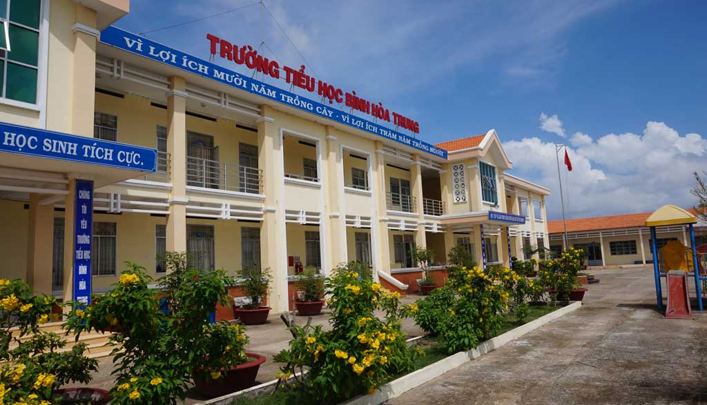 Mộc Hóa: Phấn đấu đến năm 2020 có 1 xã đạt chuẩn nông thôn mới