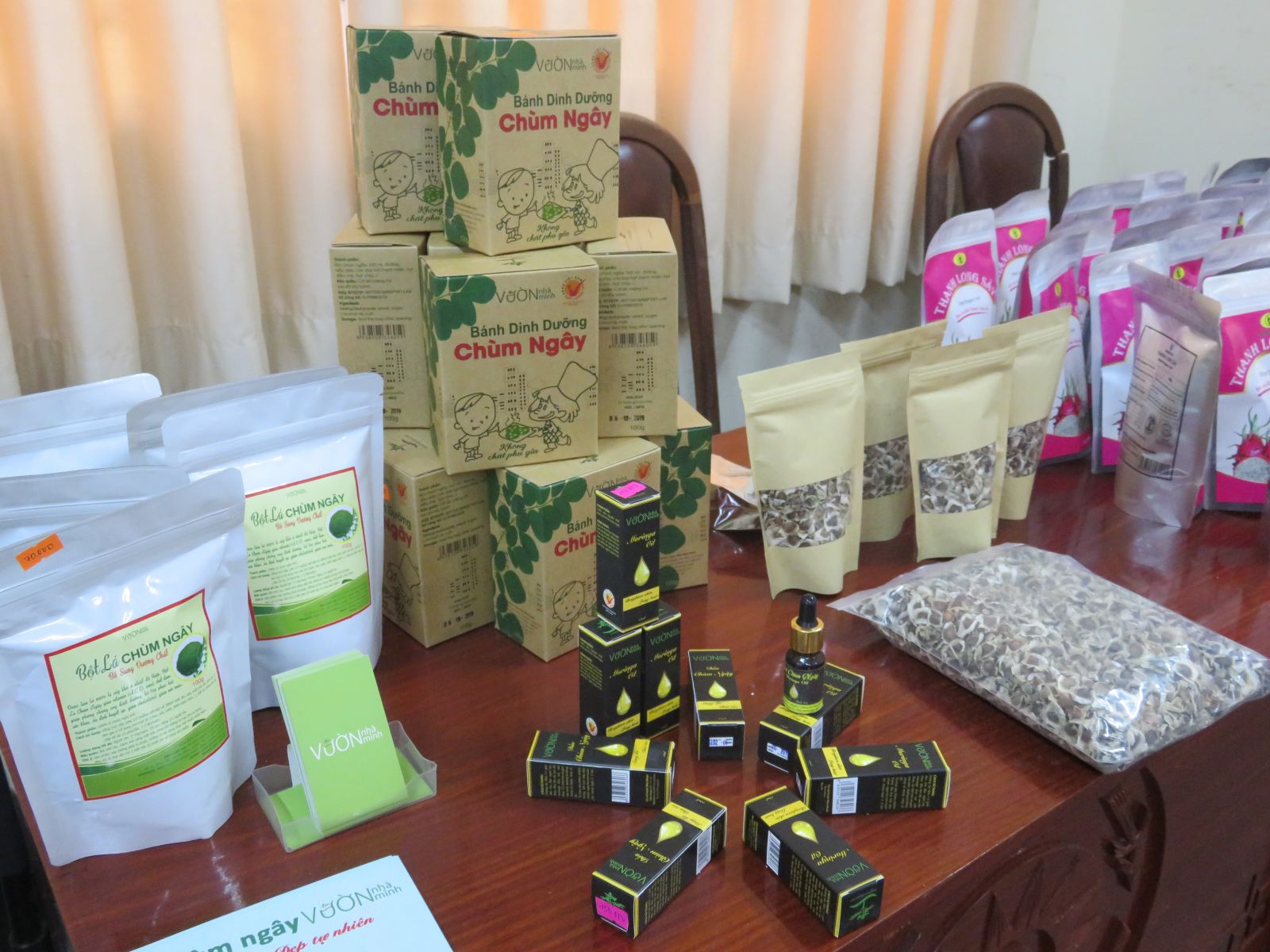 Long An connects agricultural goods consumption with Chinese enterprises Products of Long An enterprise are introduced to Chinese enterprises