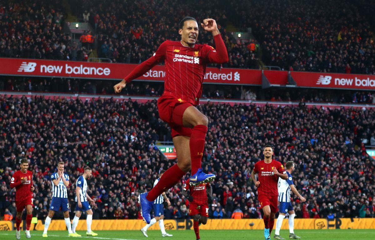 Liverpool bỏ xa Man City 11 điểm, Tottenham lại thắng kịch tính