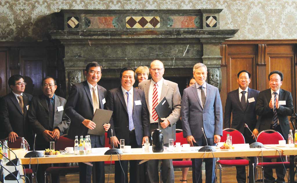 Lễ ký kết biên bản ghi nhớ hợp tác giữa tỉnh Long An với TP.Leipzig, Cộng hòa Liên bang Đức
