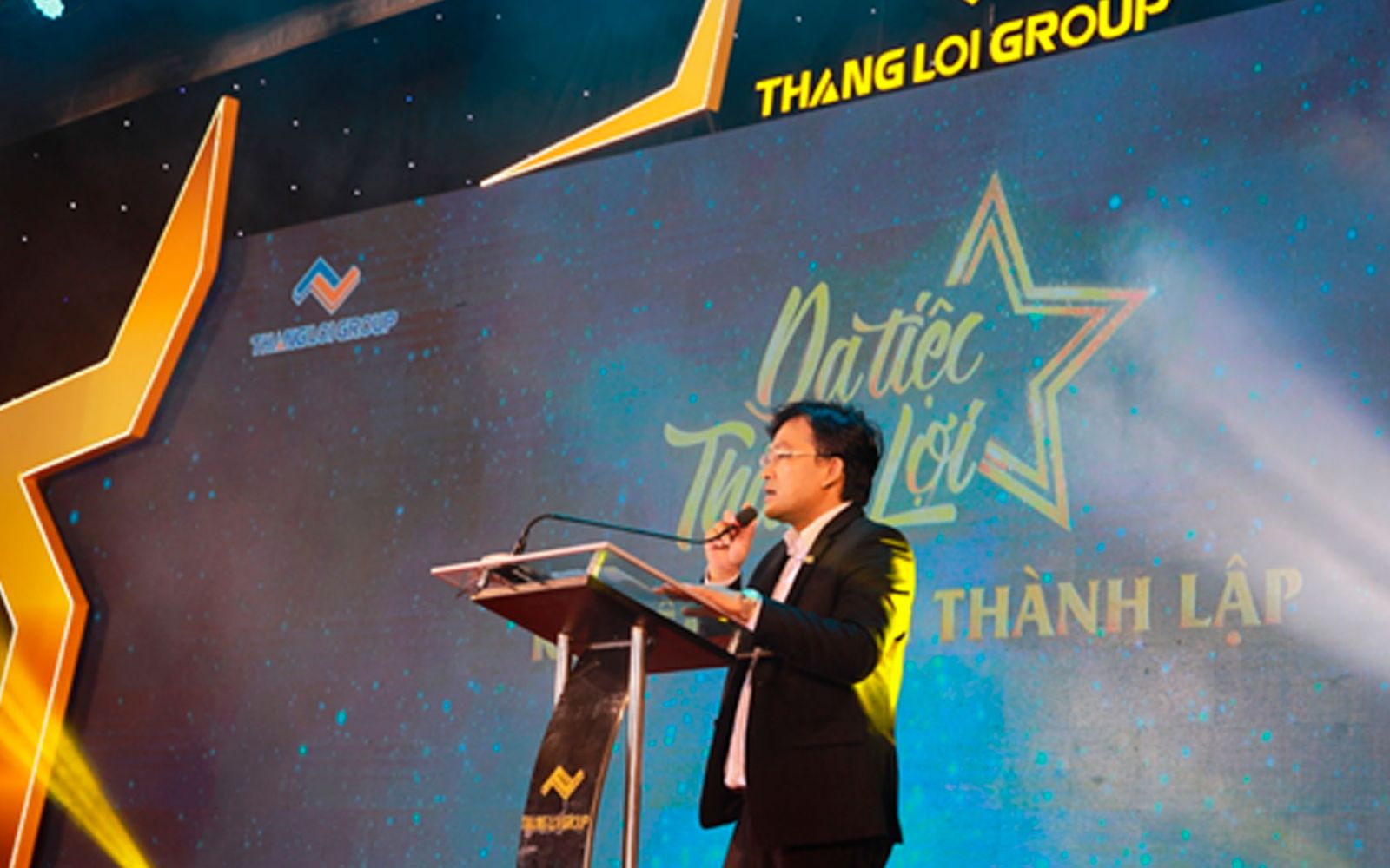 Ông Dương Long Thành - Chủ tịch HĐQT Thắng Lợi Group phát biểu tại sự kiện “Dạ tiệc Thắng Lợi - Kỷ niệm 9 năm thành lập”