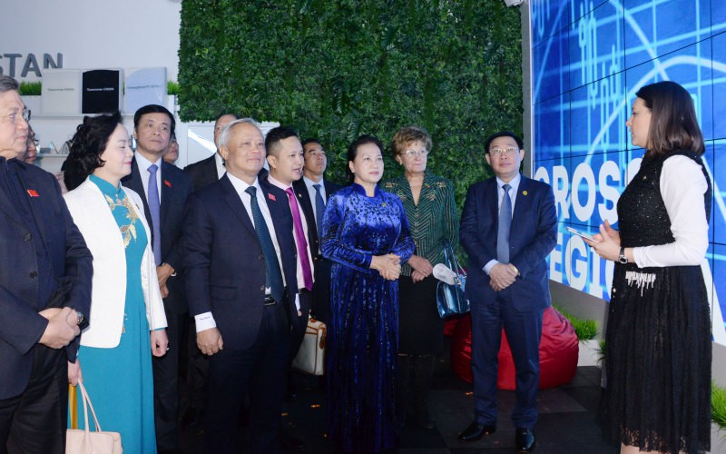 Chủ tịch Quốc hội gặp Chủ tịch Hội đồng Nhà nước Tatarstan