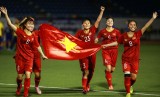 Thủ tướng: 'Thưởng 100 triệu đồng cho mỗi cầu thủ đội nữ Việt Nam'