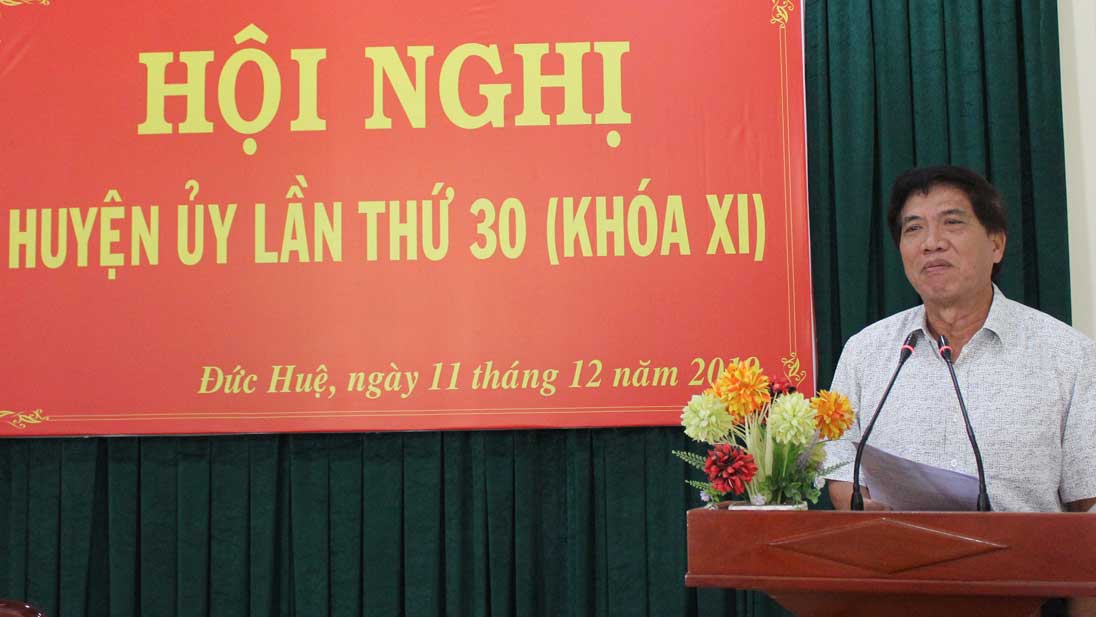 Phó Trưởng Ban Tuyên giáo Tỉnh ủy - Lê Văn Chính phát biểu tại Hội nghị