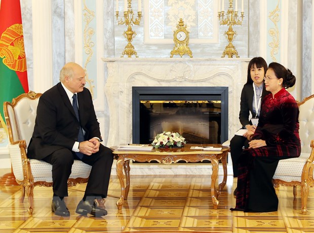 Chủ tịch Quốc hội Nguyễn Thị Kim Ngân hội kiến Tổng thống Belarus