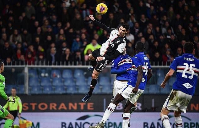 Ronaldo lập công, Juventus tạm thời trở lại ngôi đầu Serie A
