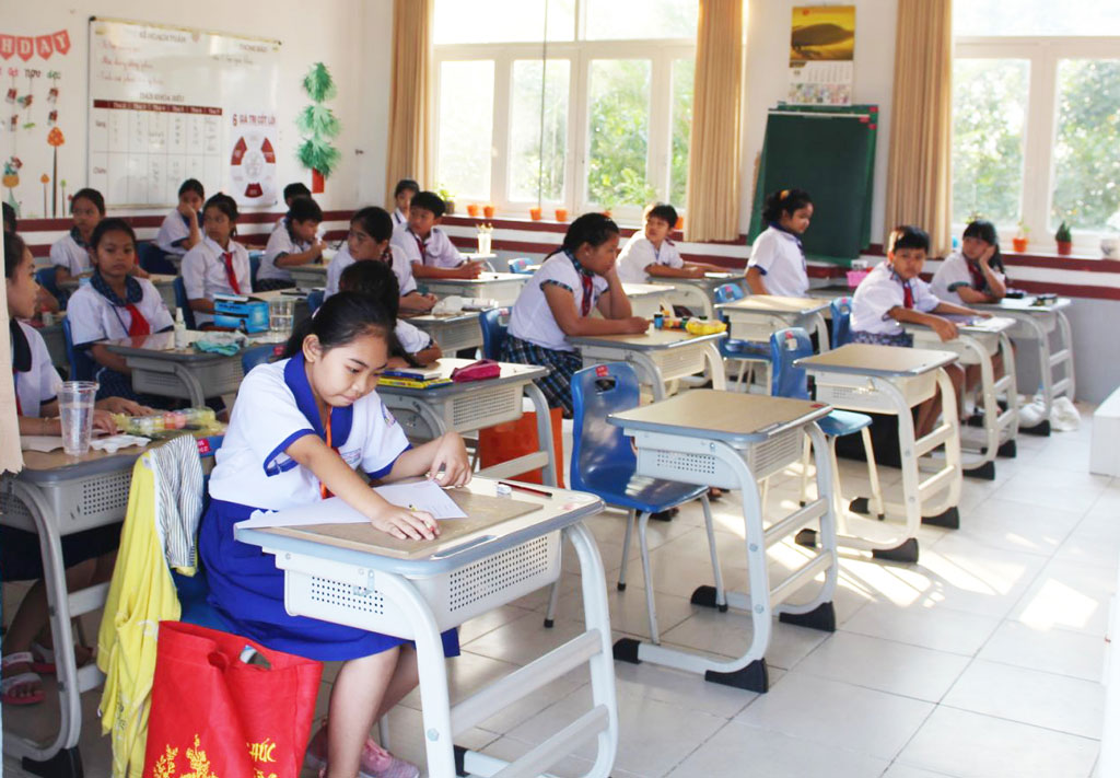 Bến Lức: Trường iSchool Long An đăng cai tổ chức Hội thi vẽ tranh tiểu học cấp huyện