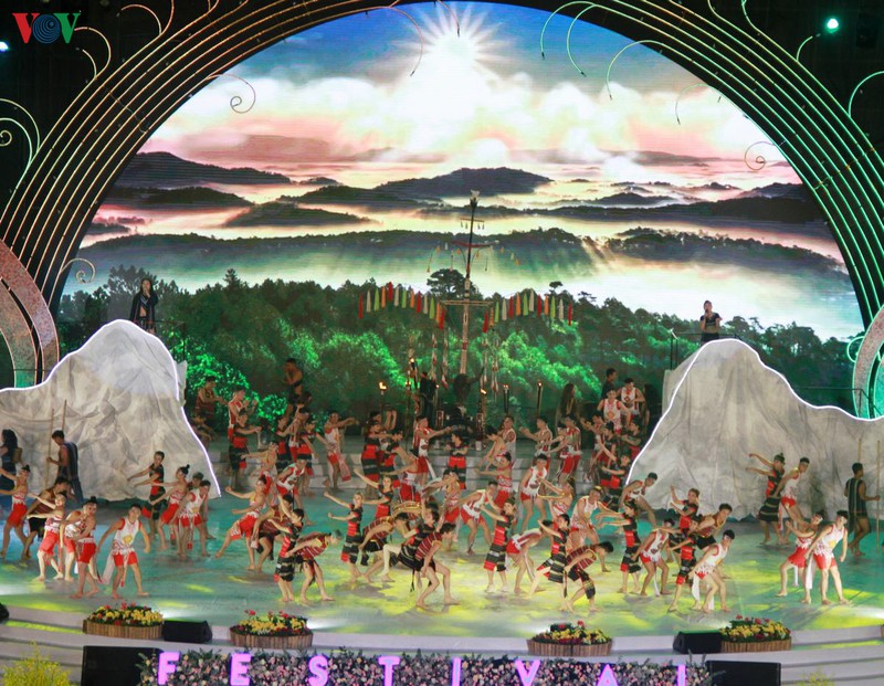 Khai mạc Festival hoa Đà Lạt lần thứ 8 năm 2019