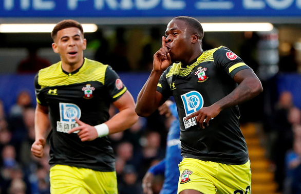 Chelsea ‘tặng quà lớn’ cho Southampton trong ngày Boxing day