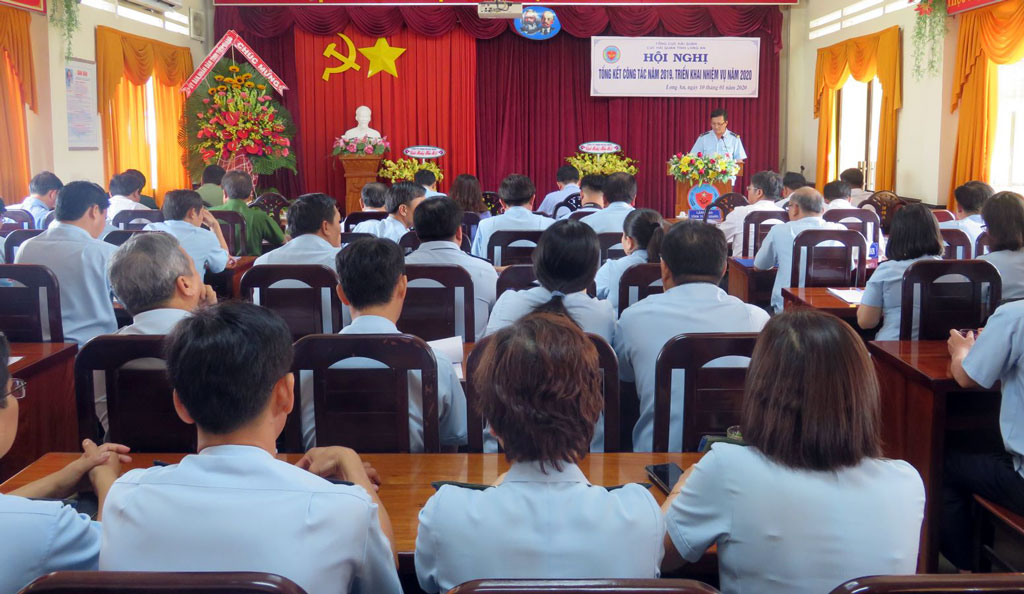 Năm 2020, Cục Hải quan Long An quyết tâm hoàn thành chỉ tiêu thu ngân sách 4.000 tỉ đồng