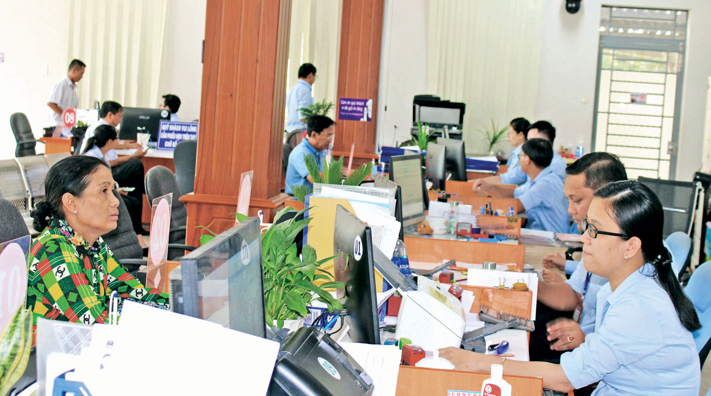 Long An: Hiện đại hóa nền hành chính, đáp ứng yêu cầu phát triển trong giai đoạn mới Việc xây dựng Kiến trúc Chính quyền điện tử đóng vai trò quan trọng trong phát triển Chính quyền điện tử, nhất là triển khai ứng dụng công nghệ thông tin ngày càng sâu và rộng