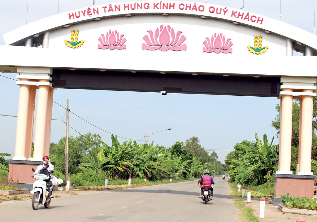 Xuân về miền phên giậu