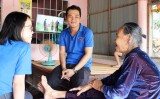 Xuân về thăm Mẹ Việt Nam Anh hùng - Nguyễn Thị Nâu