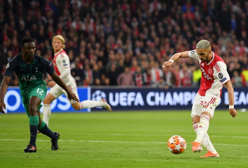 Ziyech gây ấn tượng trong màu áo Ajax