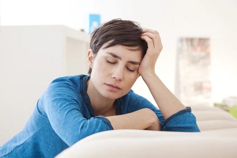 Suy nhược: Suy nhược và mệt mỏi trầm trọng là một triệu chứng phổ biến của cảm cúm. Triệu chứng này có thể kéo dài tới ba tuần hoặc lâu hơn, đặc biệt là ở người có bệnh mãn tính hoặc có hệ miễn dịch yếu.
