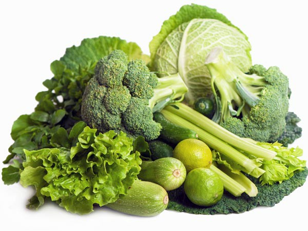 Rau ăn lá xanh: Rau ăn lá xanh là một thành phần không thể thiếu trong chế độ ăn uống của người bị tiểu đường. Rau chân vịt, cải xoăn và rau diếp là những loại rau tiêu biểu.