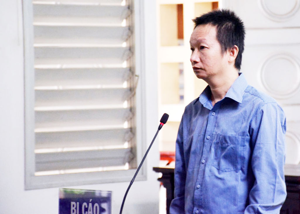Bị cáo Nguyễn Quốc Lộc bị tòa sơ thẩm tuyên phạt 20 năm tù vì tội tham ô tài sản số tiền hơn 1,7 tỉ đồng tại Bảo hiểm Xã hội huyện Mộc Hóa