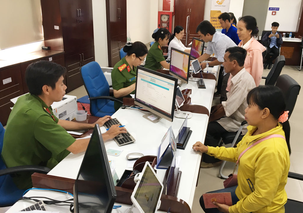 Công an các đơn vị, địa phương giải quyết thủ tục hành chính kể cả ngày thứ bảy, chủ nhật từ ngày 29/02/2020