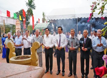 Long An: Dâng hương kỷ niệm 90 năm Ngày Thành lập Chi bộ đầu tiên tỉnh Chợ Lớn
