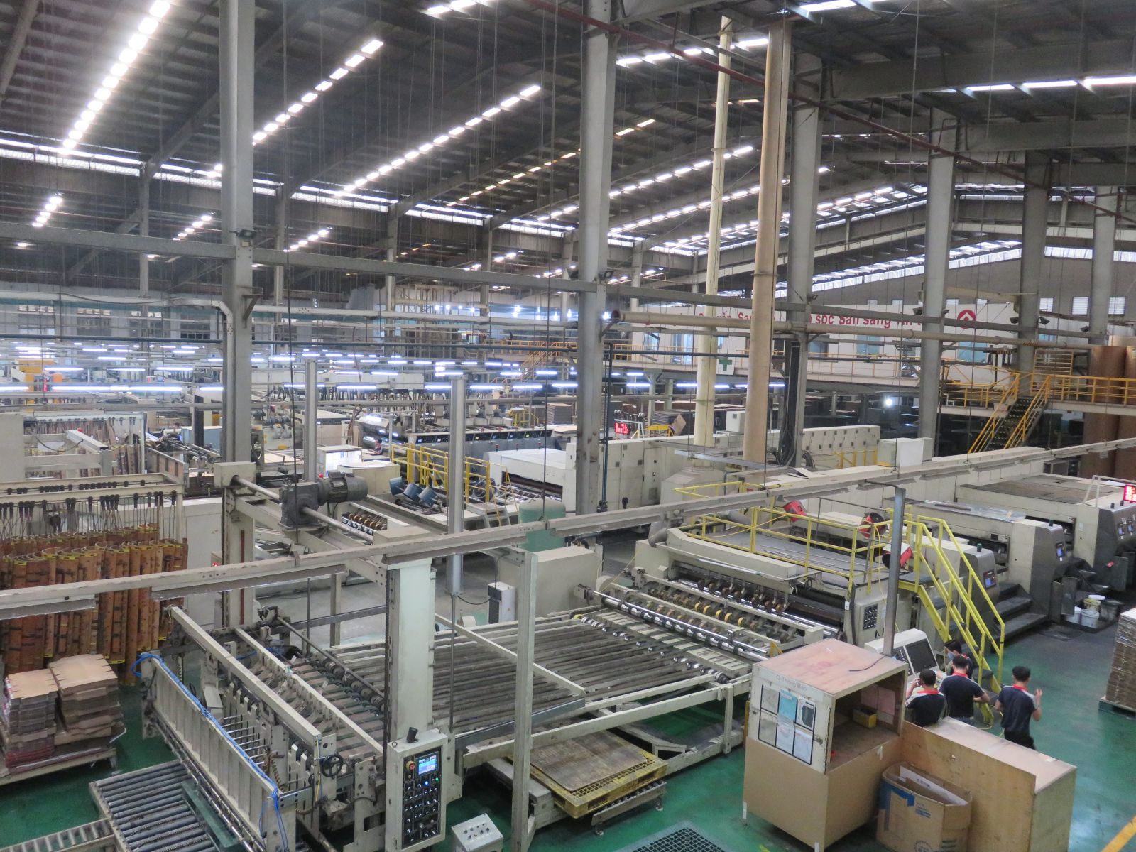 Lãnh đạo tỉnh Long An thăm hỏi, động viên doanh nghiệp vượt khó trong dịch bệnh Covid-19