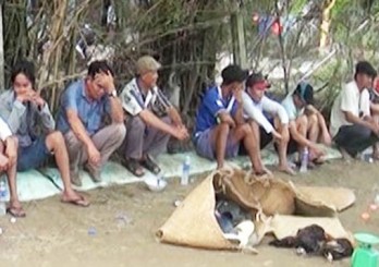 Công an xã Phước Đông đẩy lùi tệ nạn đá gà