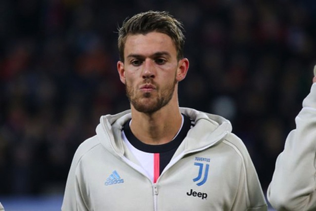 Daniele Rugani là trường hợp đầu tiên nhiễm vi-rút tại Serie A