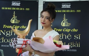 Hoang Thuy Linh wins "big fours" at 2020 Devotion Music Awards