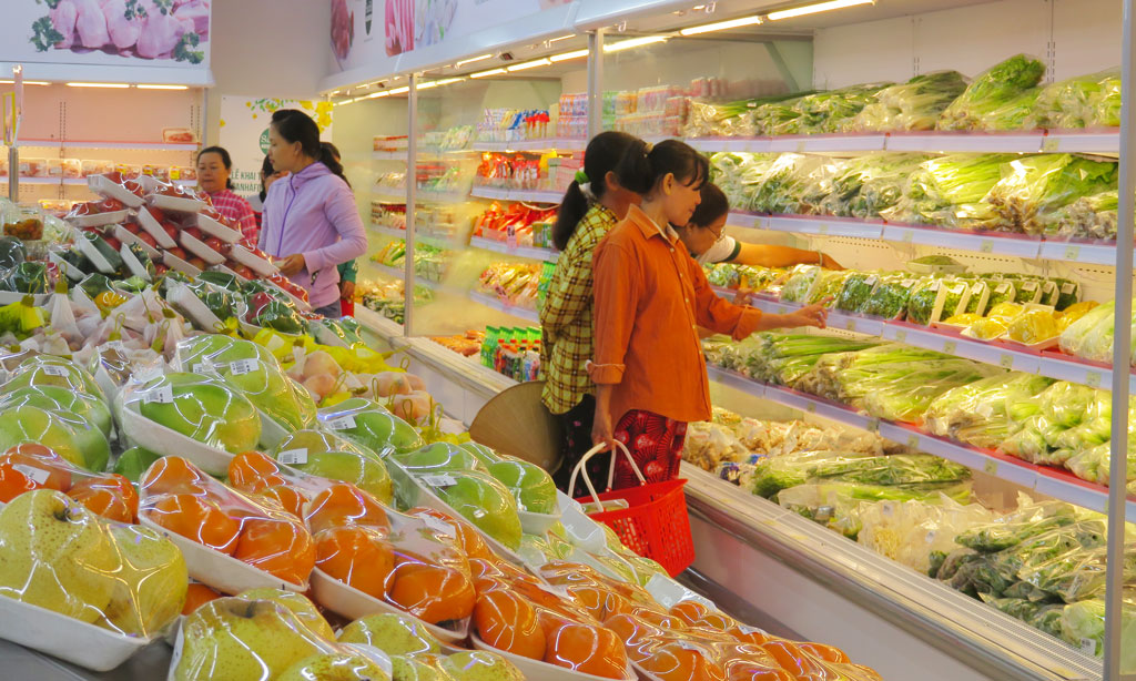 Qúi I-2020: Tổng mức bán lẻ hàng hóa và doanh thu dịch vụ đạt 23.926 tỉ đồng Doanh nghiệp đang tăng cường nguồn hàng dự trữ phục vụ người dùng
