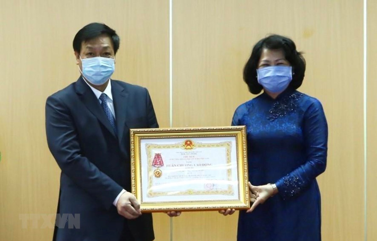 Qua đại dịch COVID-19, niềm tin với ngành y tế Việt Nam được nâng cao