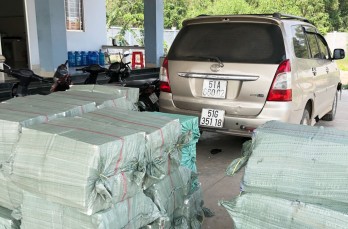 Bắt gần 200 vụ tàng trữ, vận chuyển, buôn bán hàng cấm