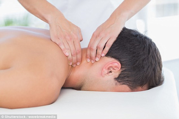 Cấm người Việt ra nước ngoài làm nghề massage